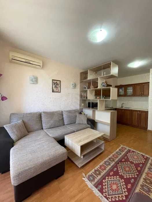 Двустаен апартамент в Свети Влас 88512