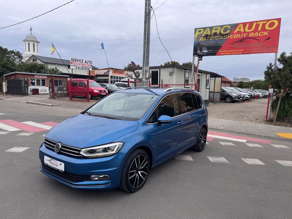 Volkswagen Touran Tours 2016 7 Locuri Automat 1.6 TDI Full Faruri Matrix HIGH-LINE