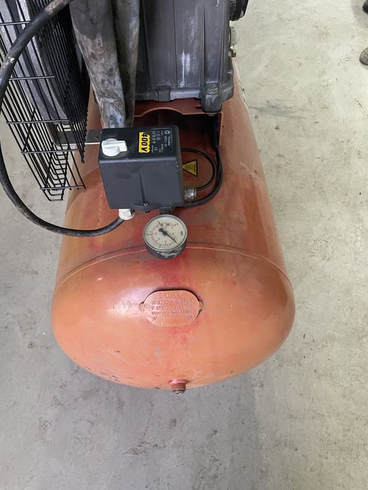 Compresor 270l 380v fini