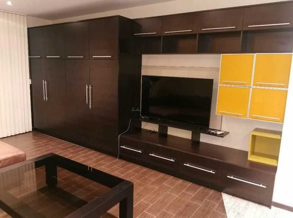 Дава се под наем Тристаен апартамент в София, Изток - 105 кв.м за 479.4 € - Снимка #1