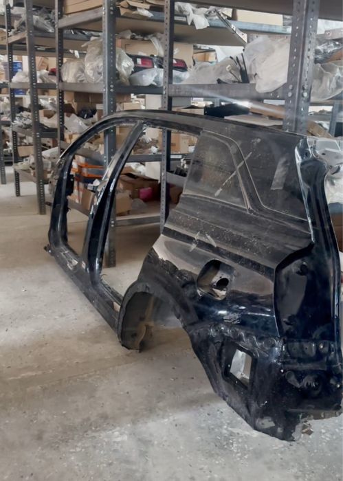 Fengon orqa kirilo. Bakavina kuzof qisimlari mavjud