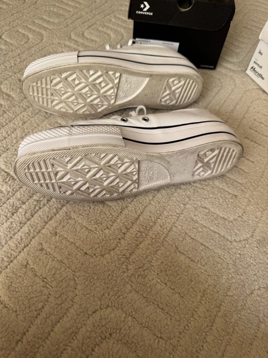 Converse All Star din piele