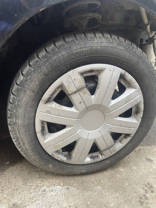 Set complet roti iarnă 185/60 r15