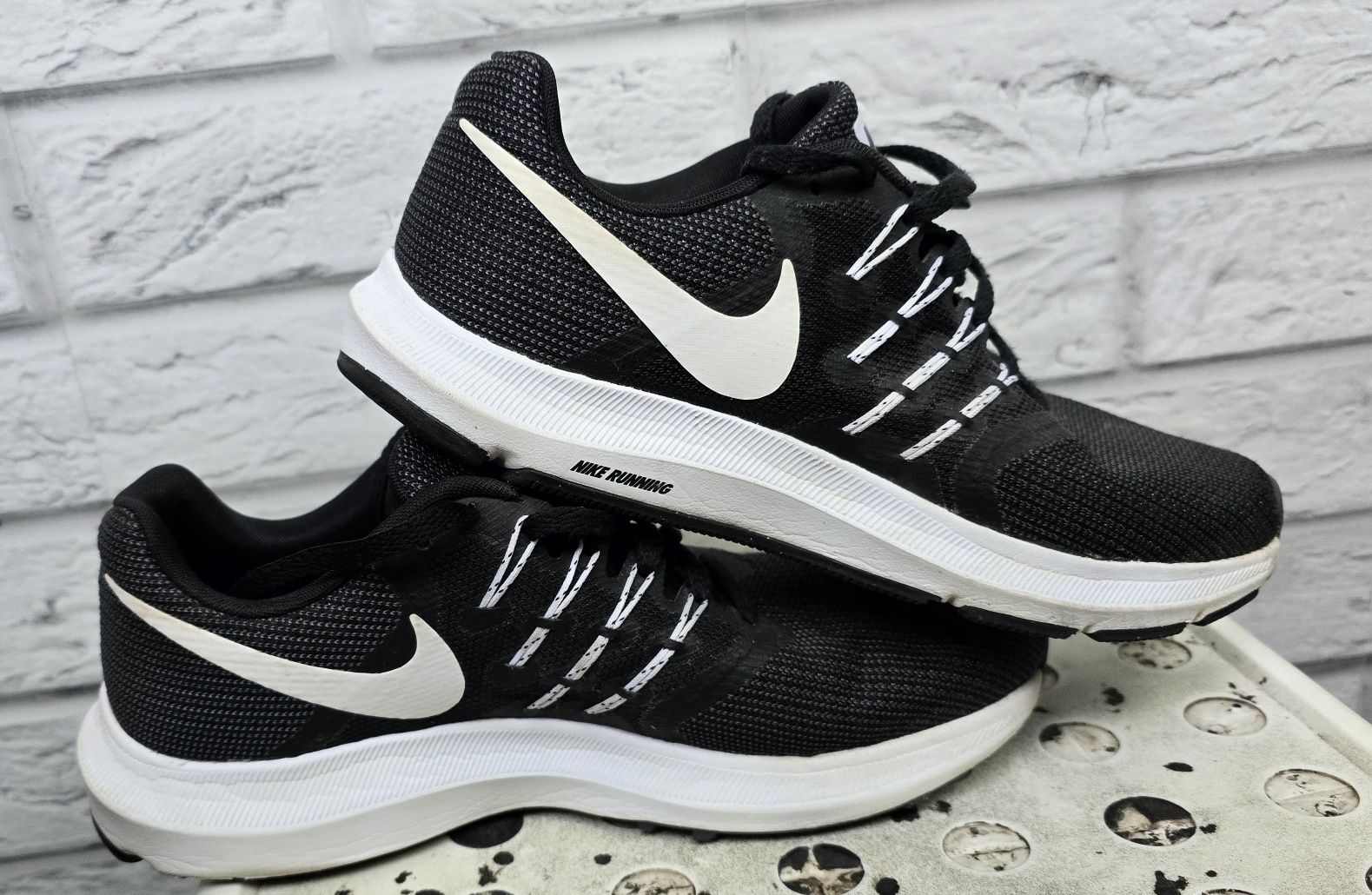 NIKE  38 номер, дамски маратонки