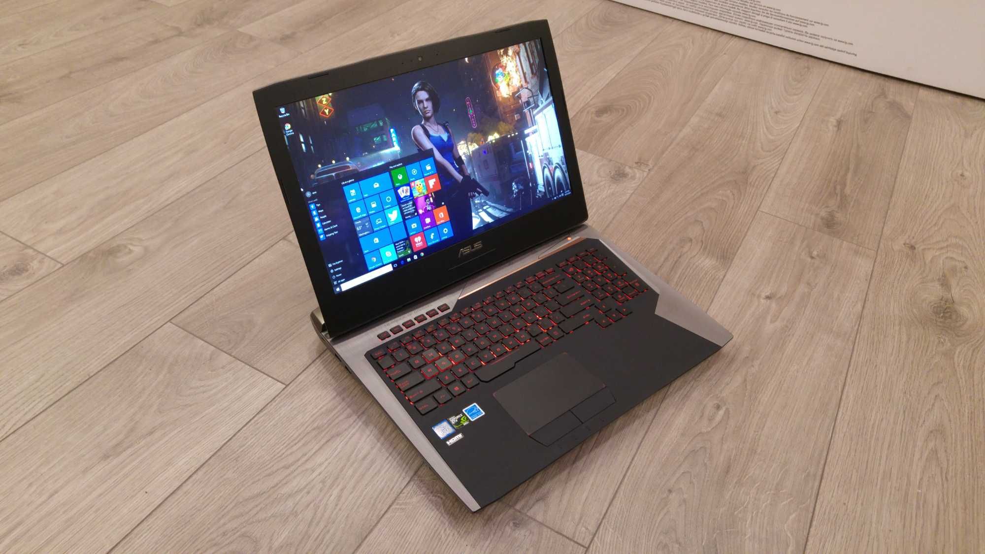 laptop Asus Republic of Gamers, intel core i7- video 8 gb , 17,3 inch