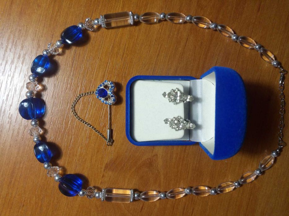 Колье бусы ожерелье(см фото)