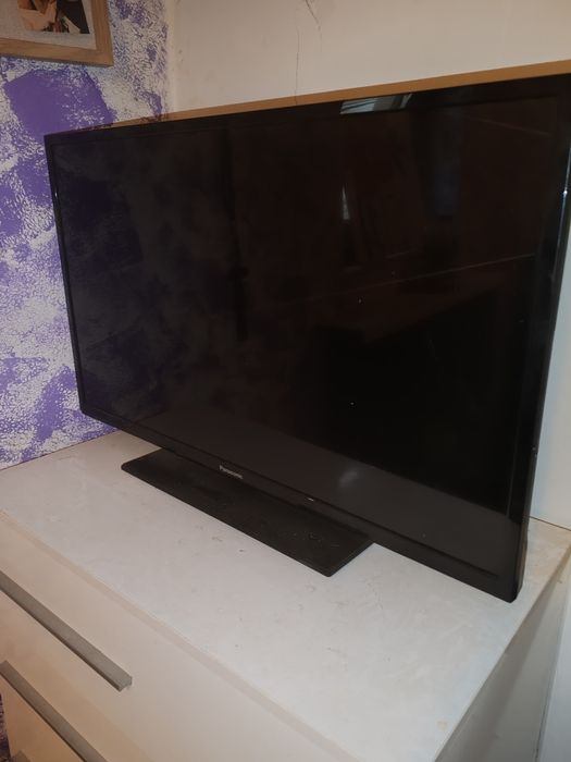 De vânzare tv Panasonic lcd