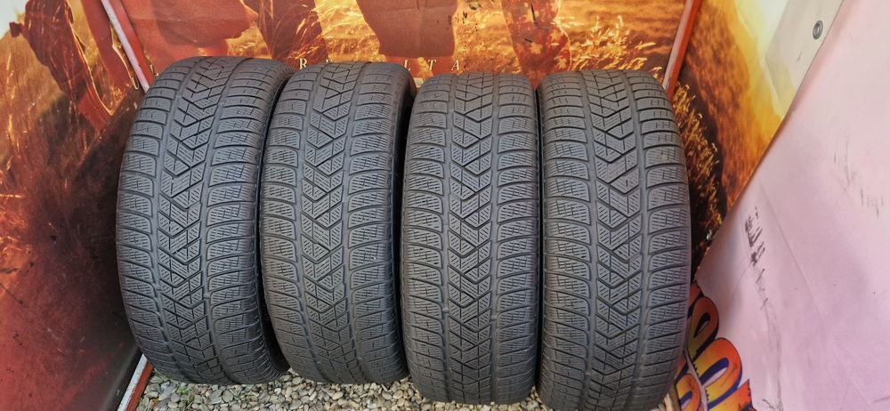 Set 4 Anvelope Pirelli 235 55 R18 M+S