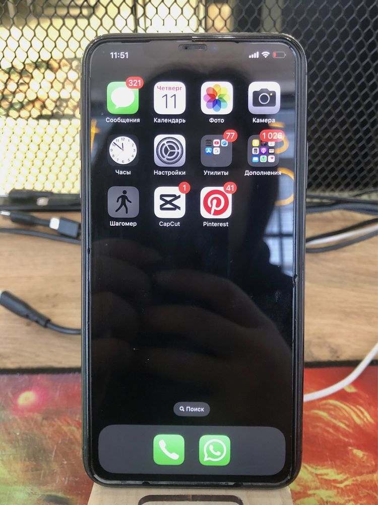 Продам Iphone 11 pro max 64 gb в идеальном состоянии