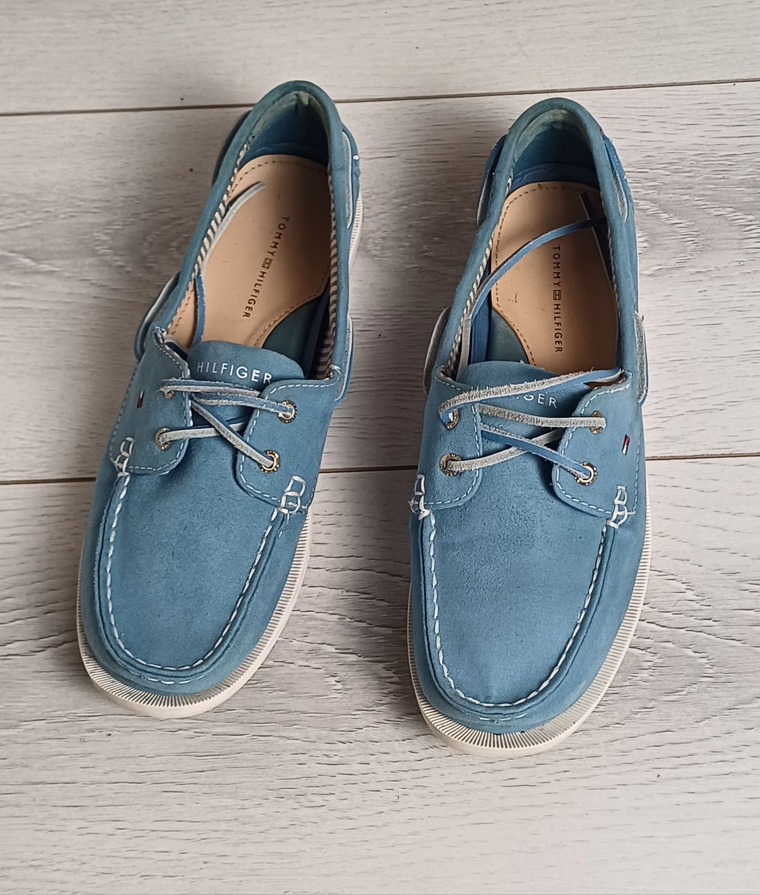 Sneakers Tommy Hilfiger nr. 40