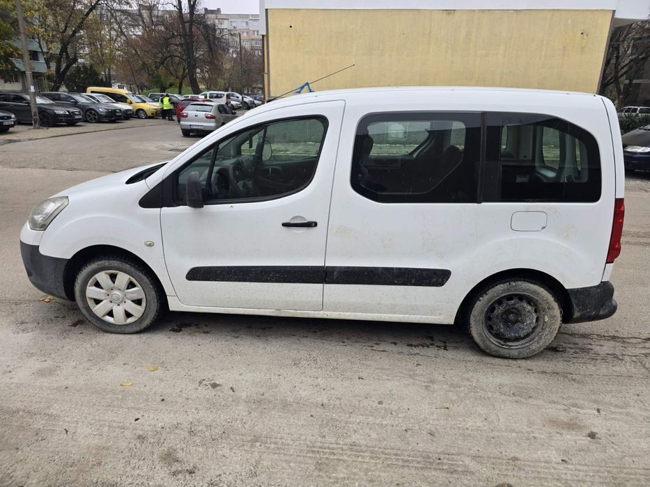 Citroen Berlingo 1.6 бензин 66 kW 2009 на части