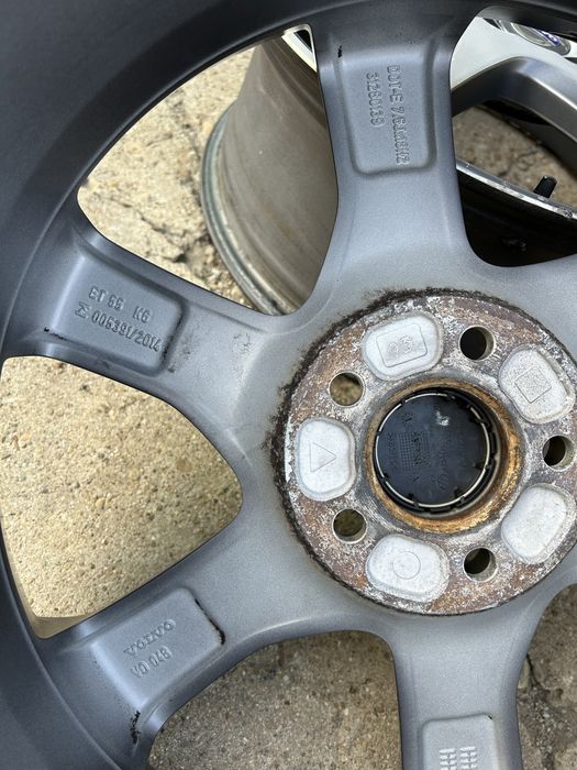 5х108 18 ски оргинални volvo