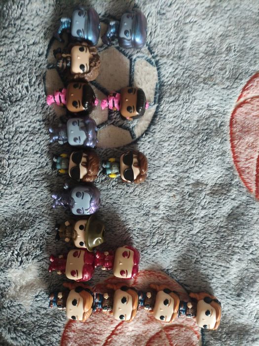 Продаю фигурки осд