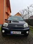 Vând Toyota RAV4