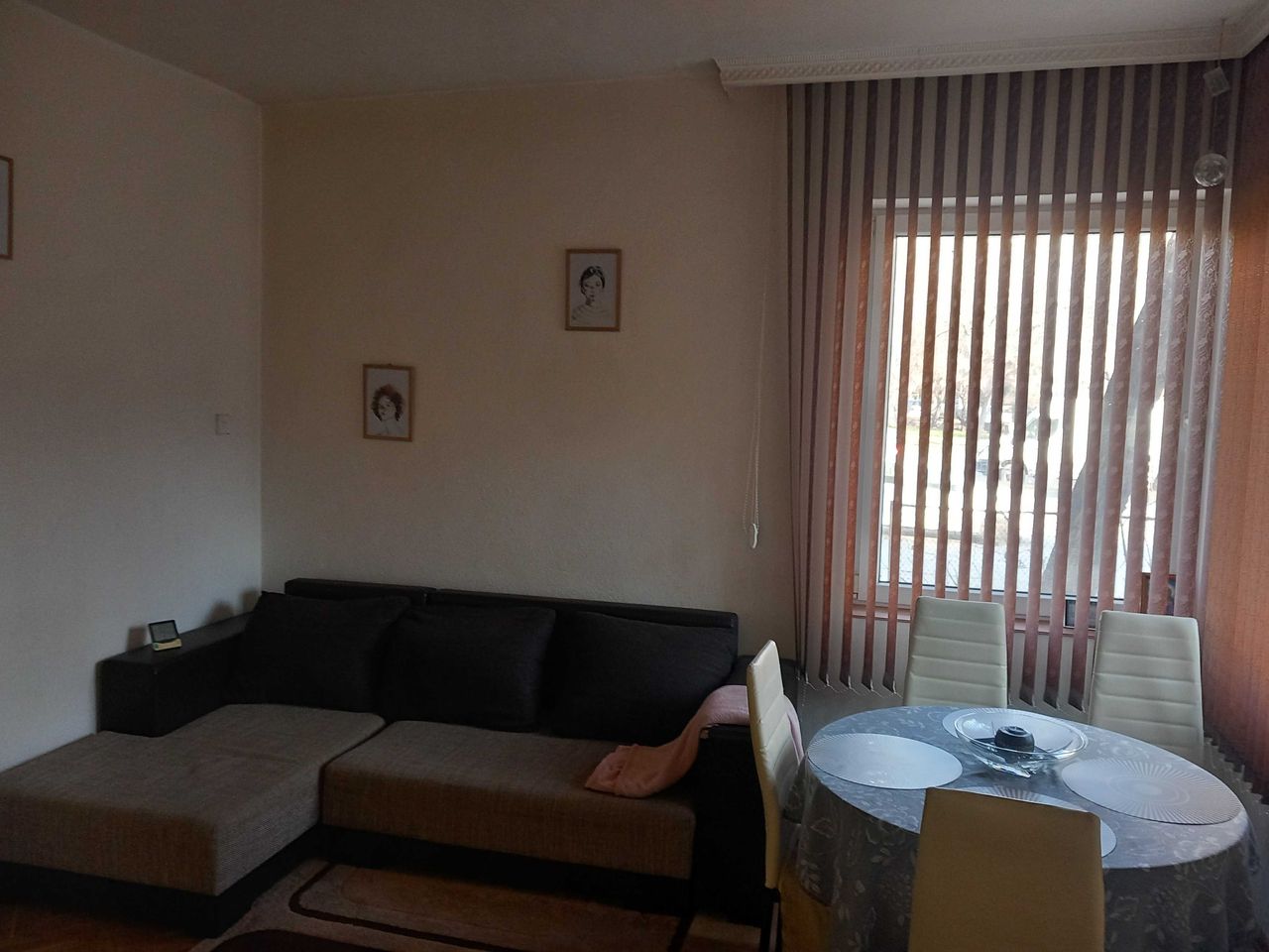Дава се под наем Тристаен апартамент в Стамболийски - 90 кв.м за 408 € - Снимка #3