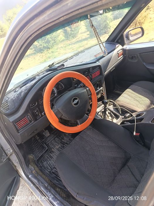Chevrolet nexia 2