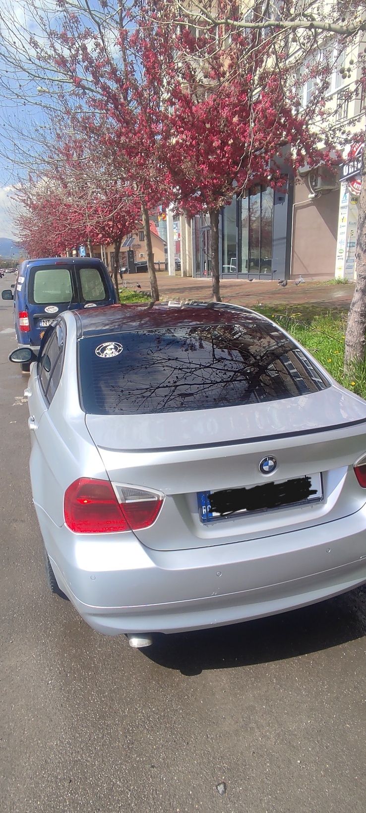 Se vinde BMW E90 M47... Sau schimb cu 4x4
