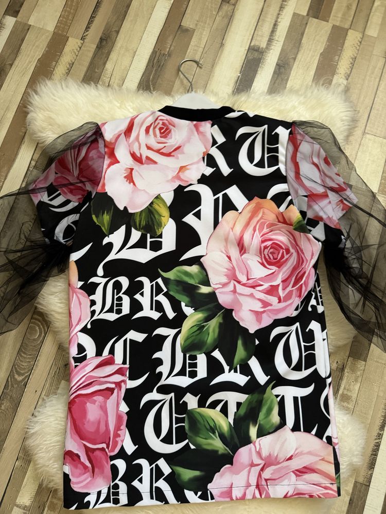 Т -shirts/топове на Nikole collection