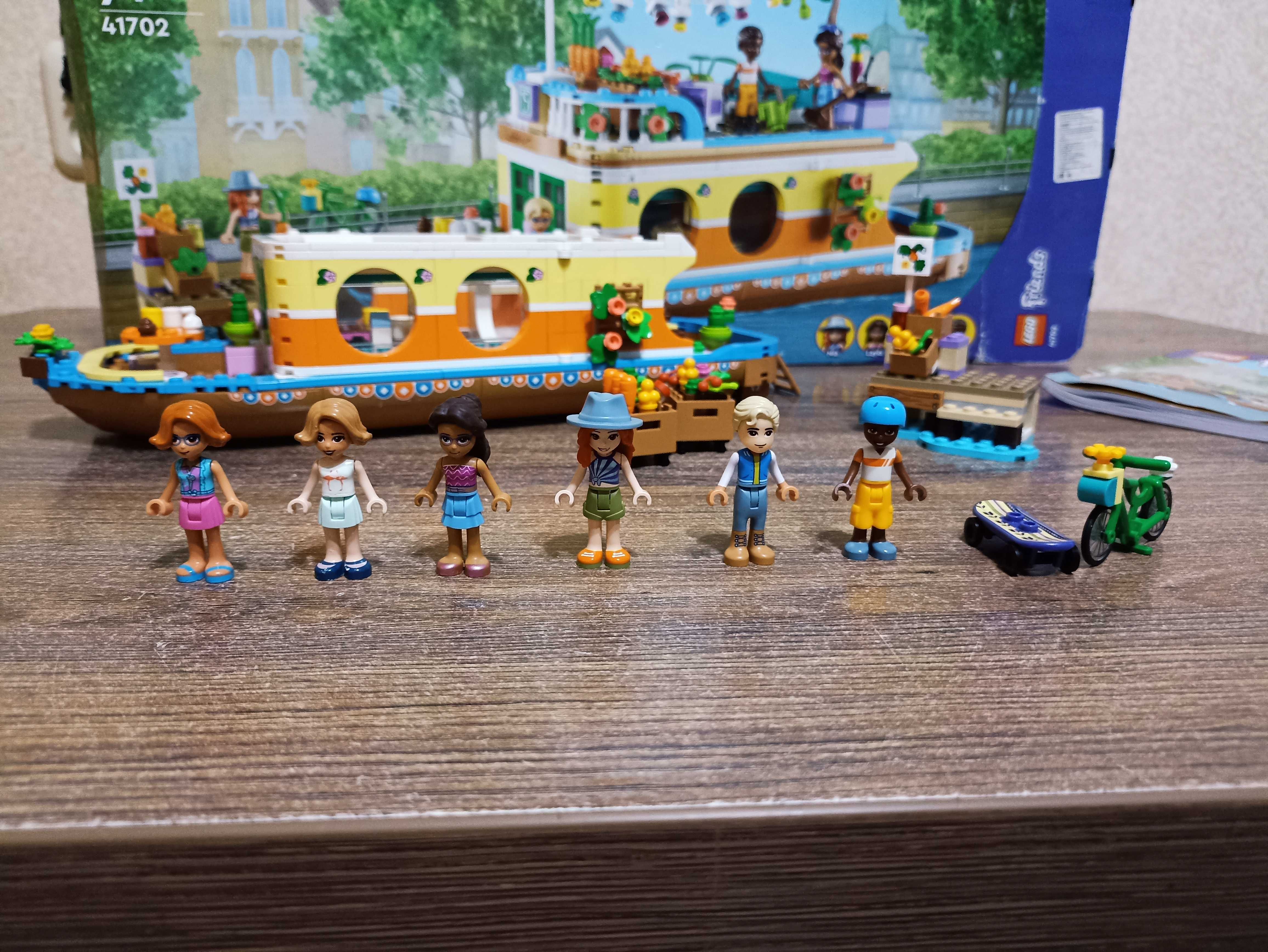 Конструктор LEGO friends 41702 плавучий дом на канале Оригинал