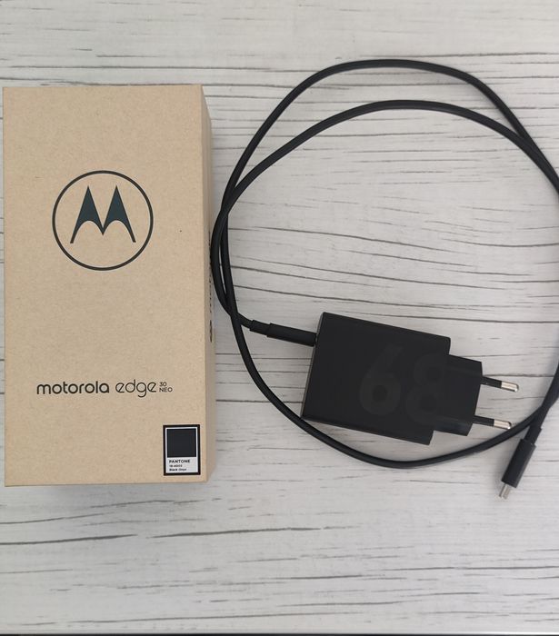 Motorola edge 30 neo, full box + husa tip carte