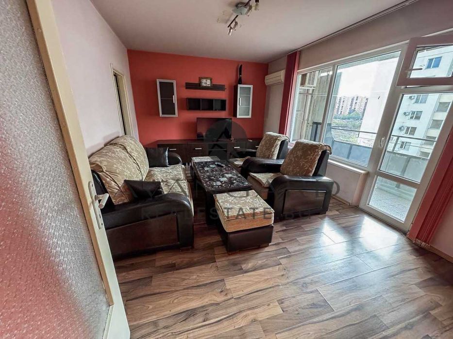 оф.24422 Тристаен с реална квадратура до парк Лаута