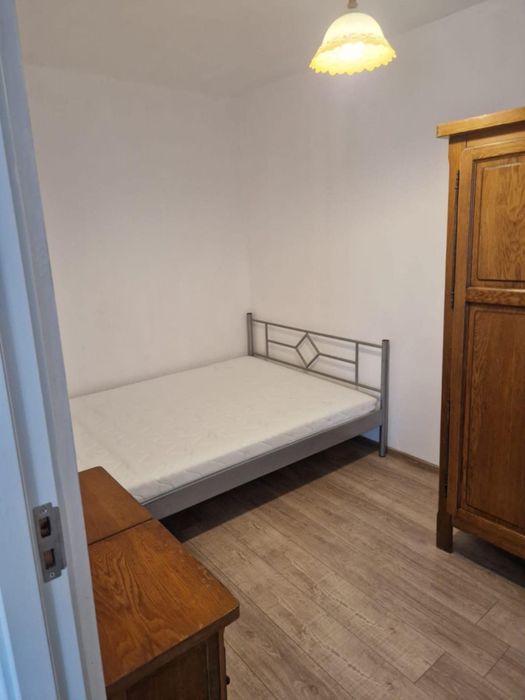 Apartament 2 camera de închiriat