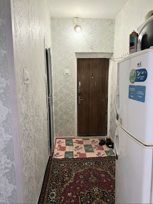 Yakkasaroy 1 xonali uy sotiladi balkon, 39kv