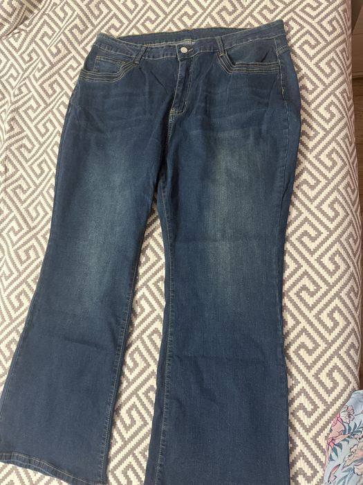 Новые джинсы на 54-56р