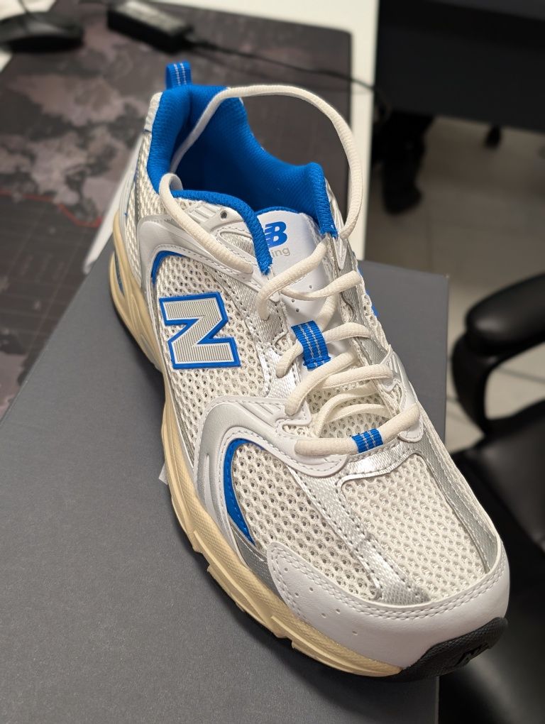 New Balance 530 43
