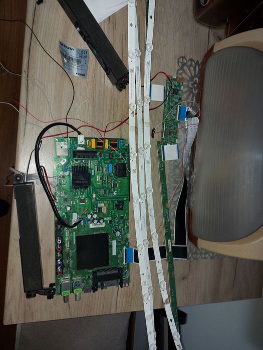 placa de baza tv.led TP.MS6886 PC710