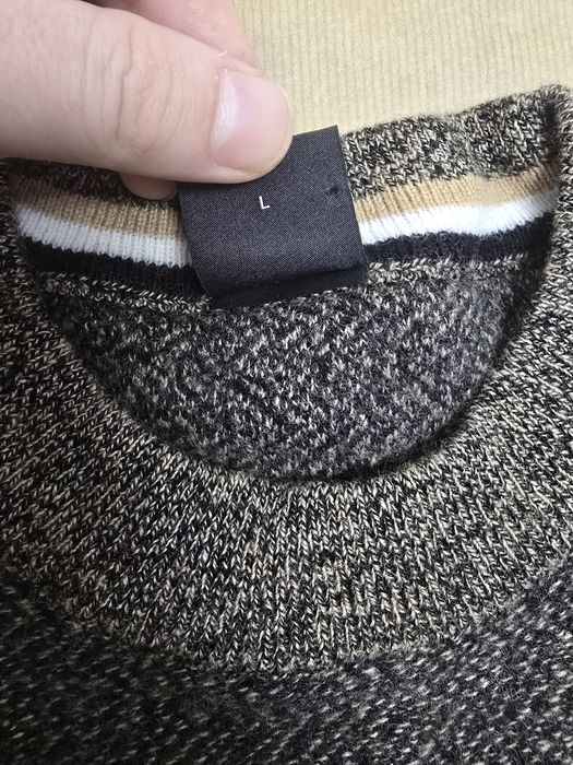 Bluza Hugo Boss Virgin Wool