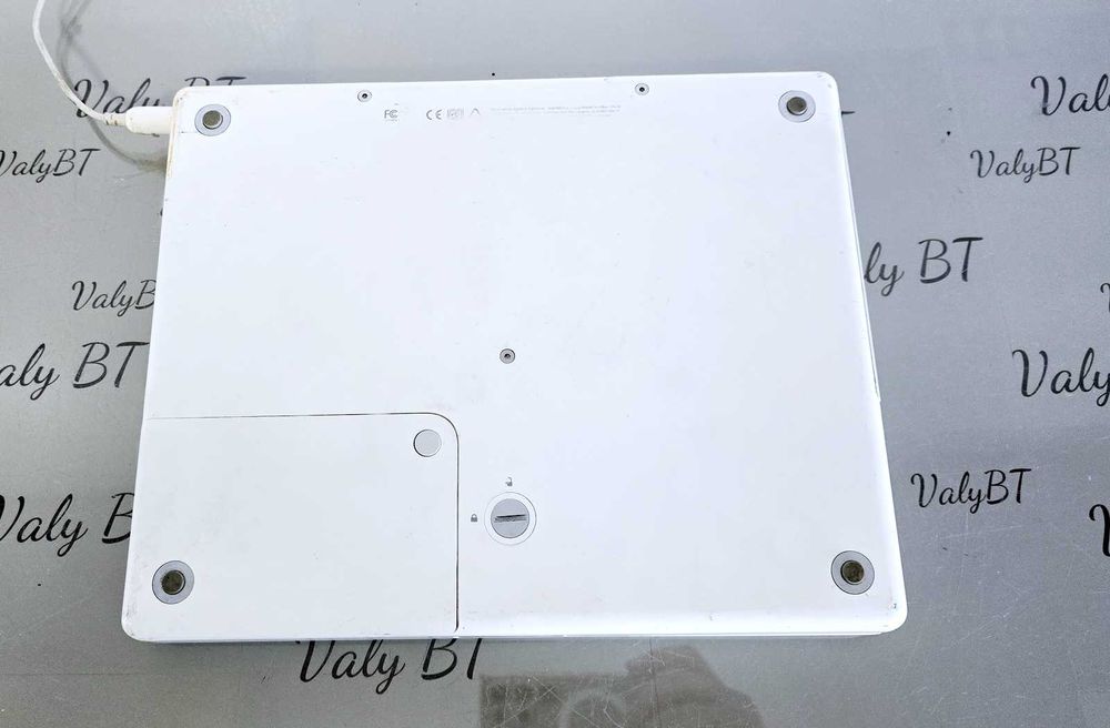 Laptop de colectie - Apple Ibook G4 - 2001 - import Germania