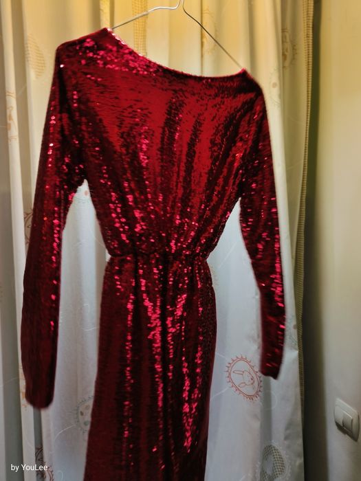 Rochie eleganta cu paiete