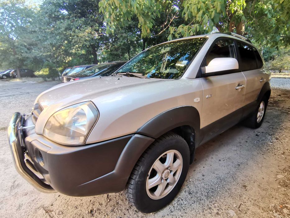 Hyundai Tucson 2.7 V6 173 к.с. газ/бензин, автомат