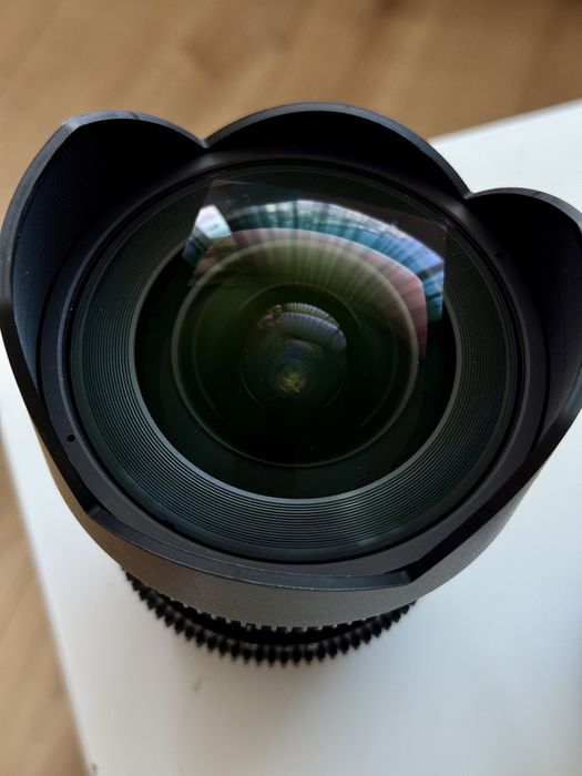 Сет от 6 кино обектива Samyang VDSLR II (EF mount) + твърд куфар