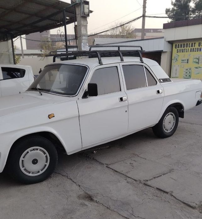 Moshina sotiladi prabeglari halol  madel Volga 310 29