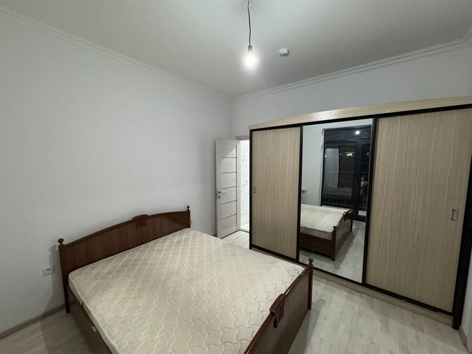 Yangidarxonda 3 xonali uy SROCHNO SOTILADI