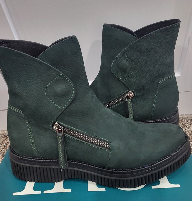 Сапоги осенние  NURSACE