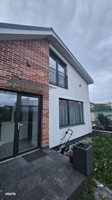 Casa individuala, 3 camere, 120mp, curte, Oasului