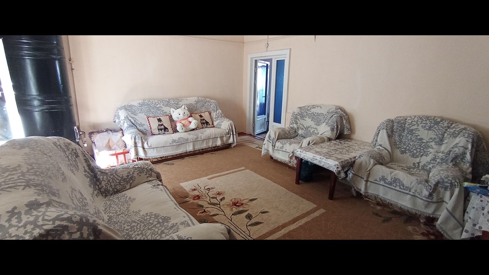 Продается диван и кресло