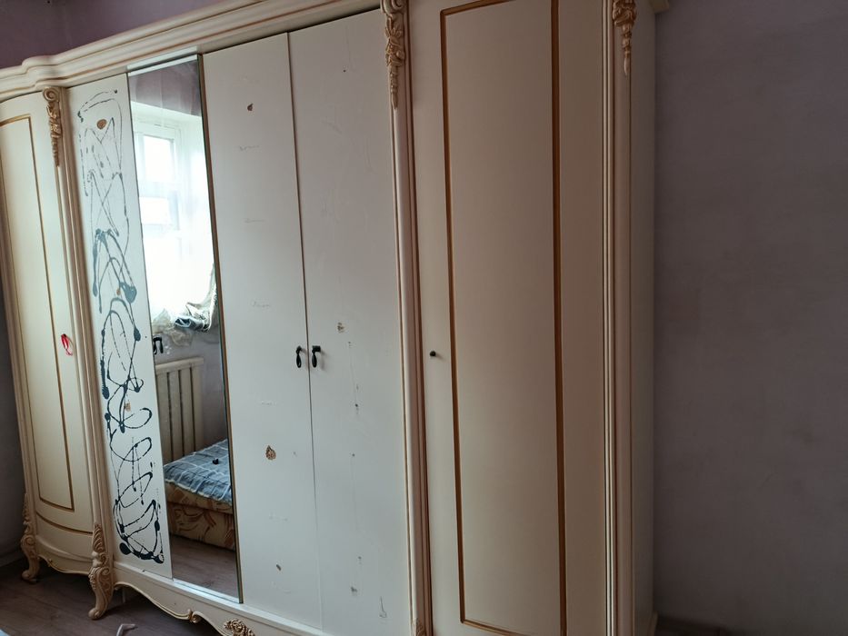 Шифонер 6 есик,50 мын