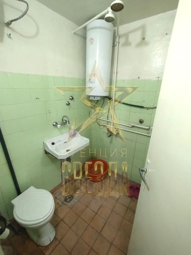 Продава се Къща в Пловдив, Център - 92 кв.м за 2120 €/кв.м - Снимка #8