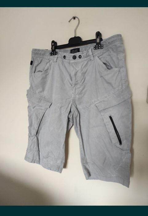 Pantaloni scurți pentru bărbați