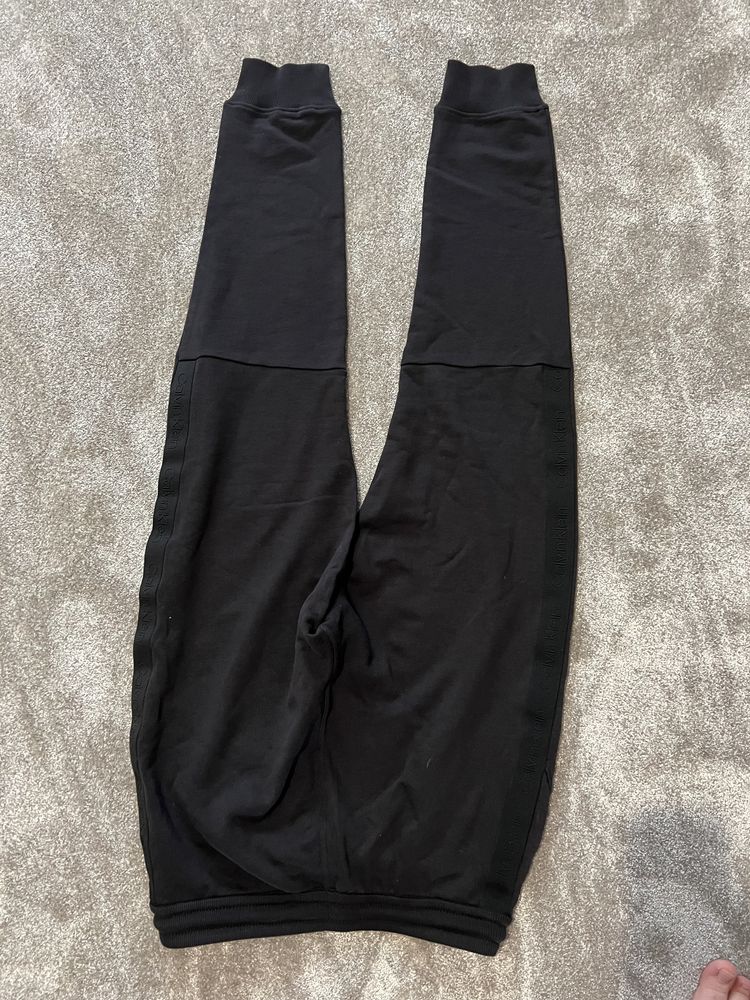 Pantaloni Calvin Klein originali noi