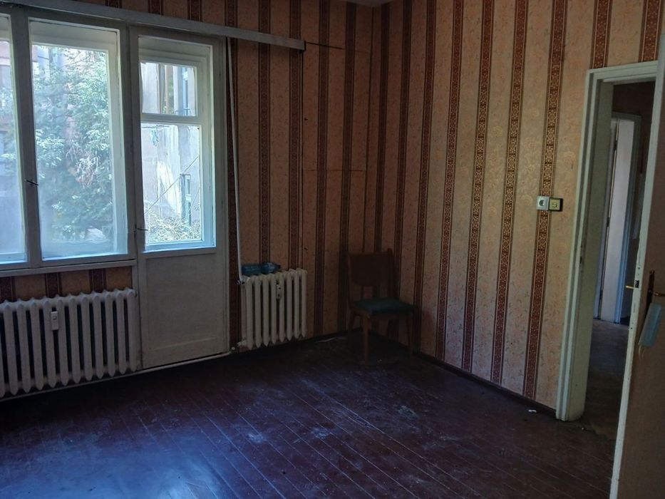 Двустаен апартамент в идеален Център! Комуникативна локация!