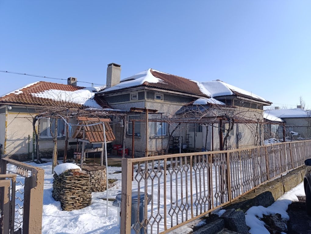Продава се Къща в с. Сенокос, Област Добрич - 110 кв.м за 603 €/кв.м - Снимка #2
