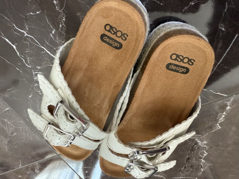 Чехли.  Asos -37н