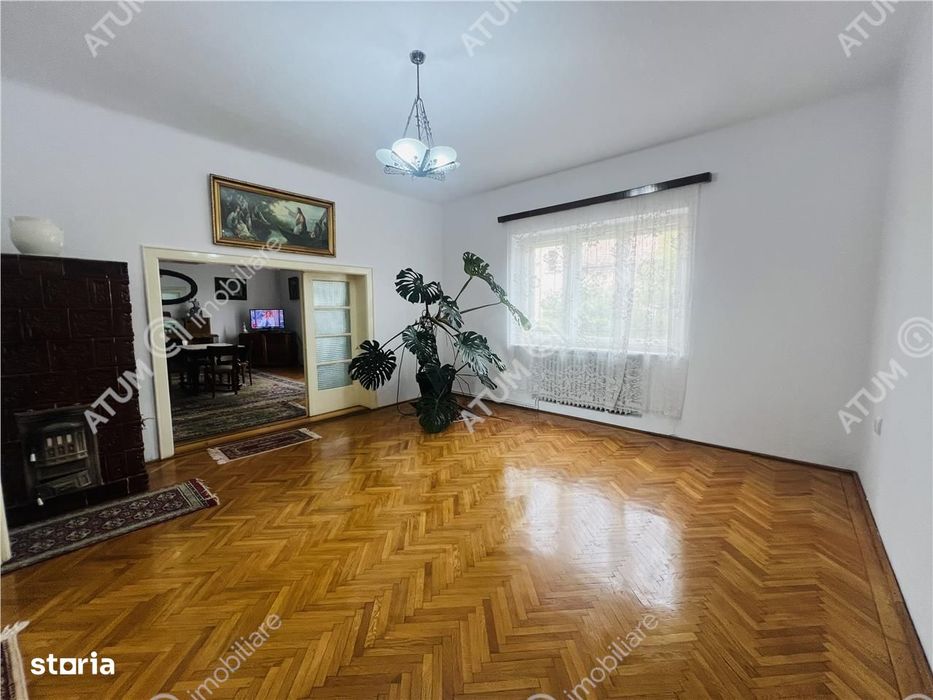 Apartament cu 4 camere si spatiu comercial zona Bd. Victoriei