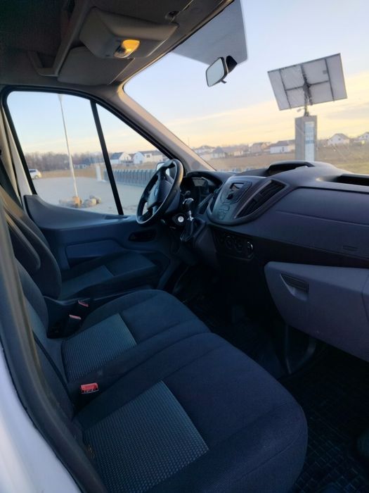 Ford Transit 9 locuri 2.2 TDCI 2015