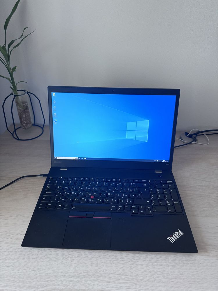 Lenovo ThinkPad T590